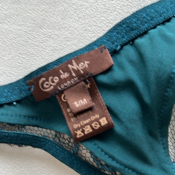 Coco De Mer suspender, size s/m - Picture 6 of 6